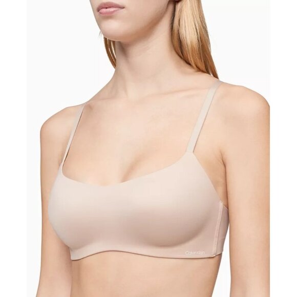NWT Calvin Klein Liquid Touch Lightly Lined Demi Bra Sz 38C Nude Seamless - Picture 1 of 7